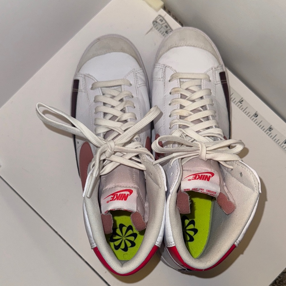 Nike Women's White and Pink High-Top Sneakers - Picture 7 of 10